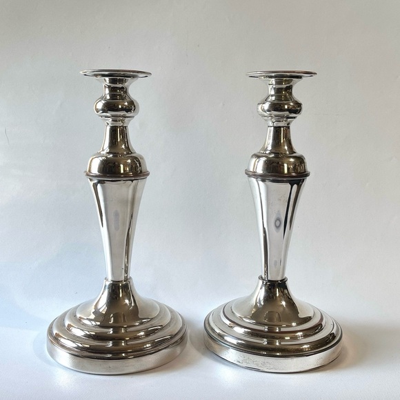 Silverplate Hollowware Candlestick Candle Holders Pair by English Silver MFG Co. - Picture 1 of 14